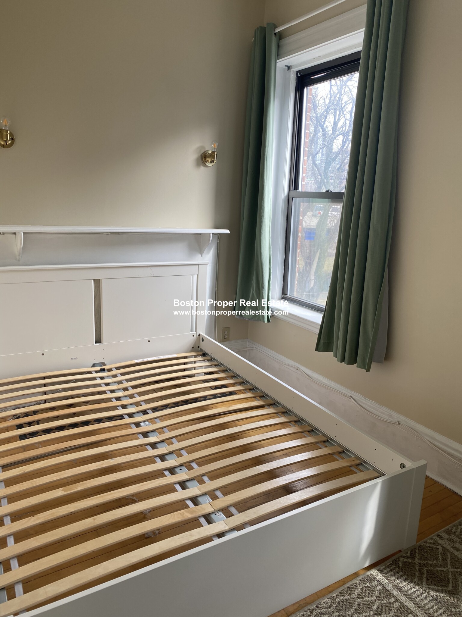 583 Beacon St, Back Bay