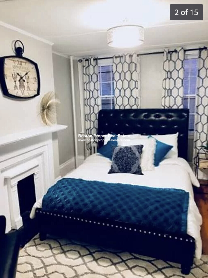 1 Champney Pl, Beacon Hill