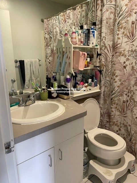 1661 Washington St, South End