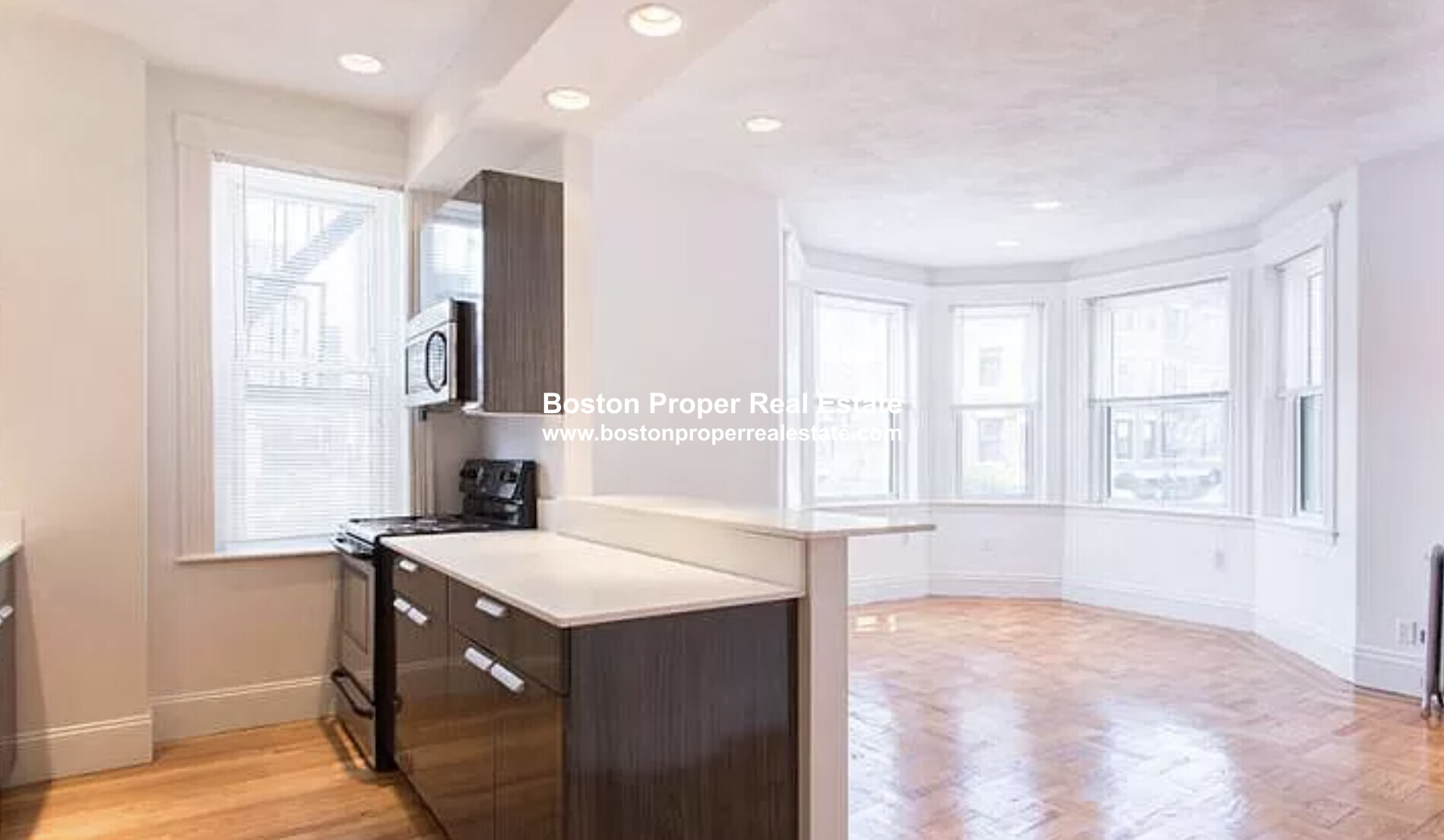 104 Queensberry St, Fenway