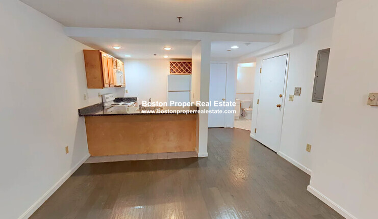 28 Queensberry St, Fenway