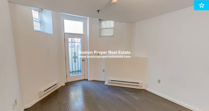 28 Queensberry St, Fenway