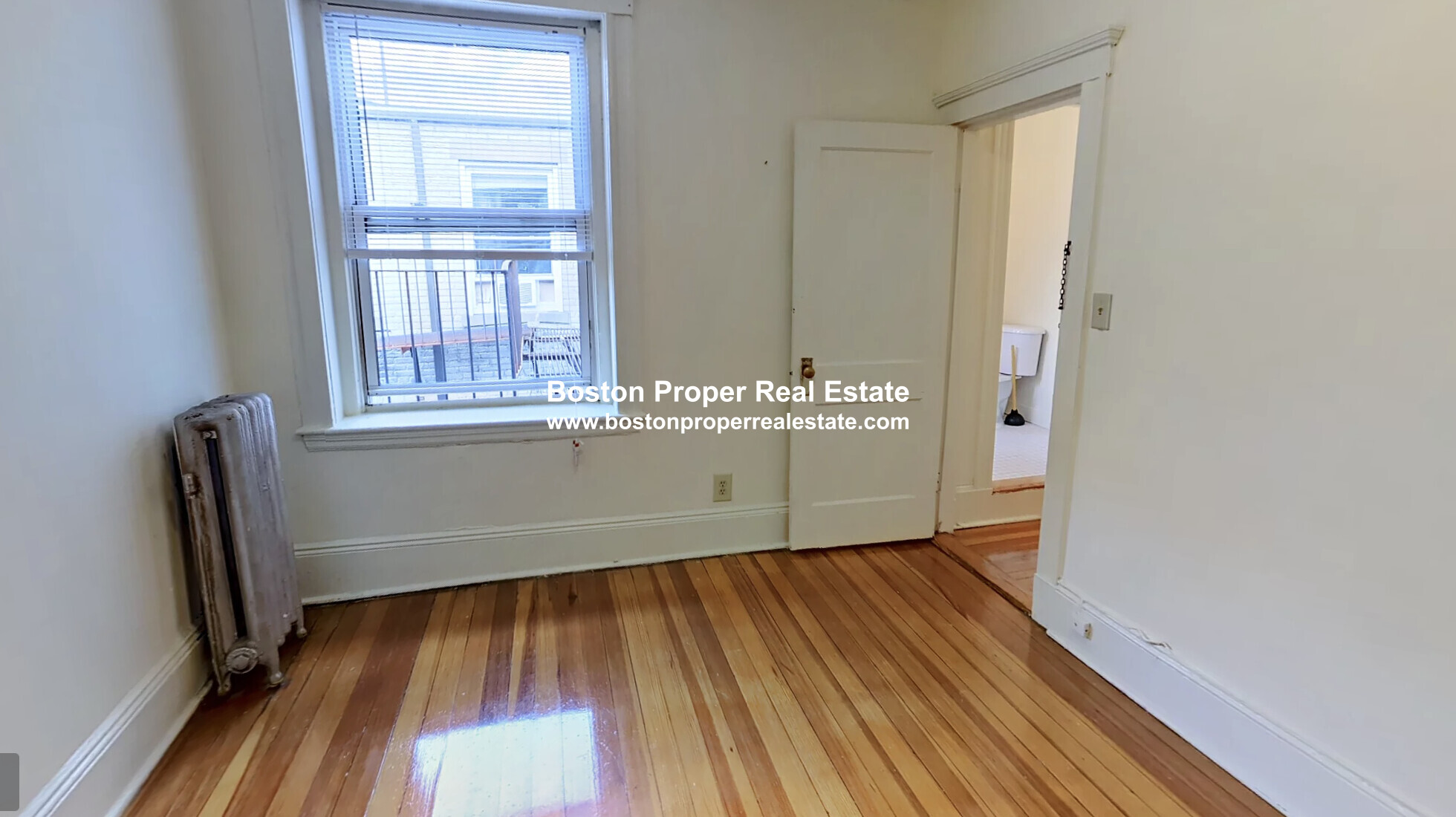 55 Queensberry St, Fenway