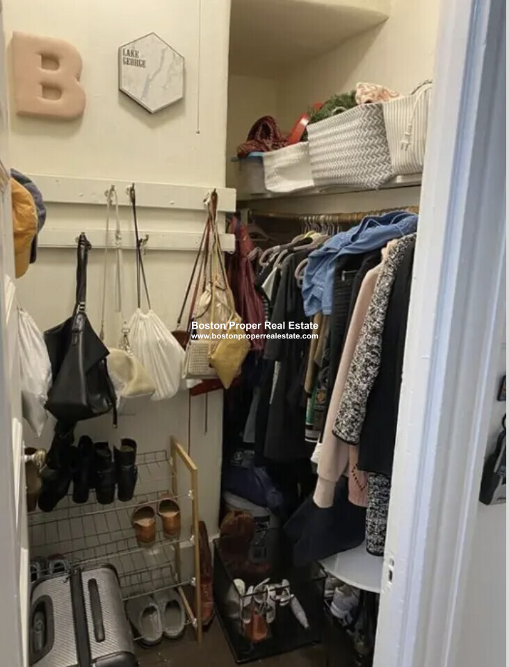 53 Joy St, Beacon Hill