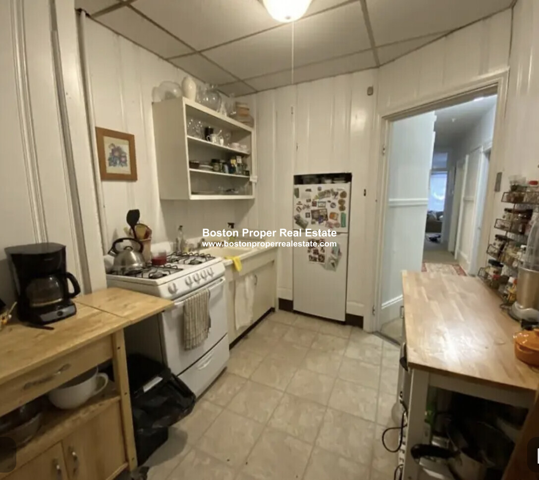 53 Joy St, Beacon Hill