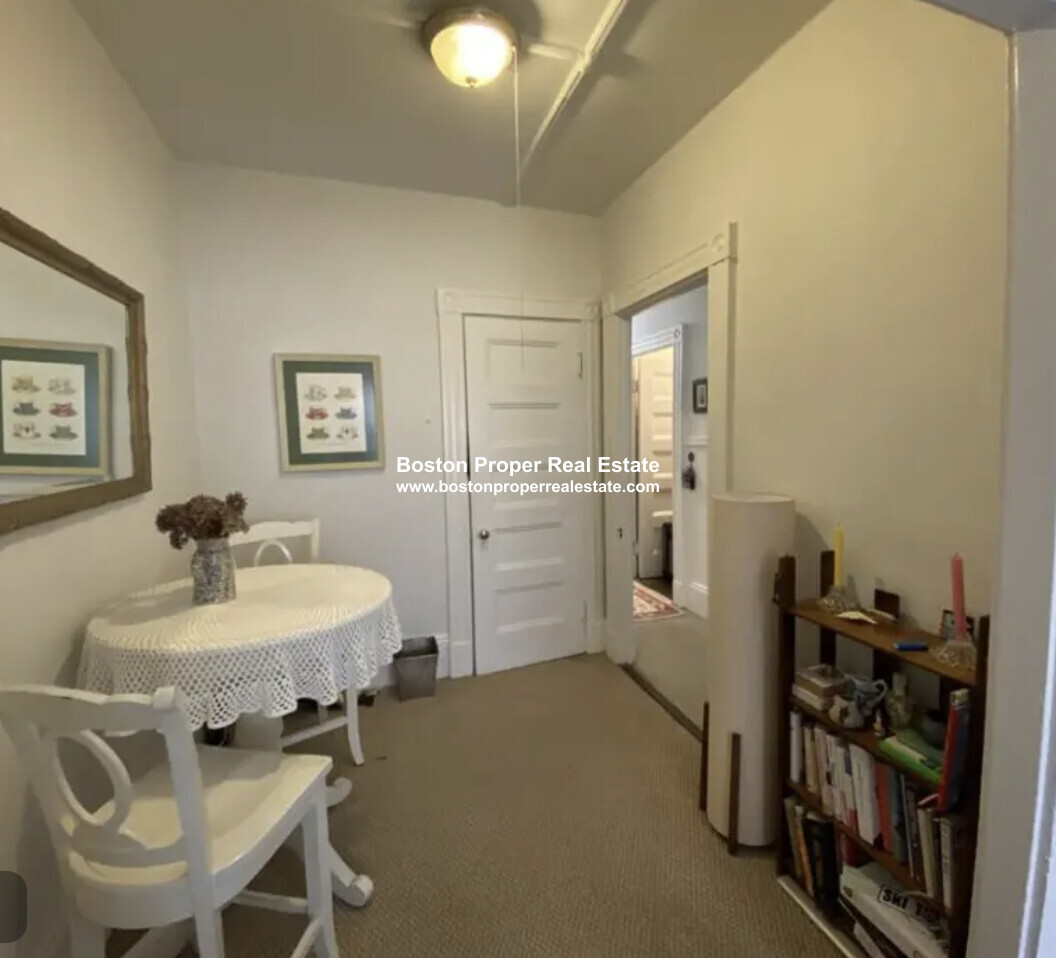 53 Joy St, Beacon Hill