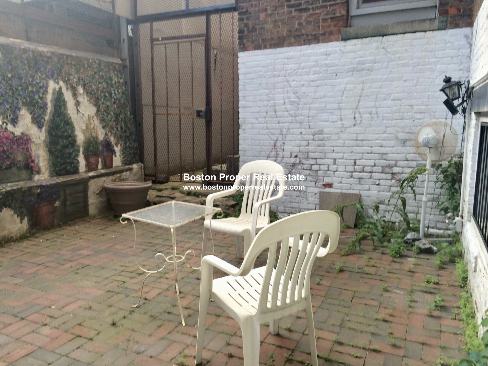 88 West Cedar St, Beacon Hill