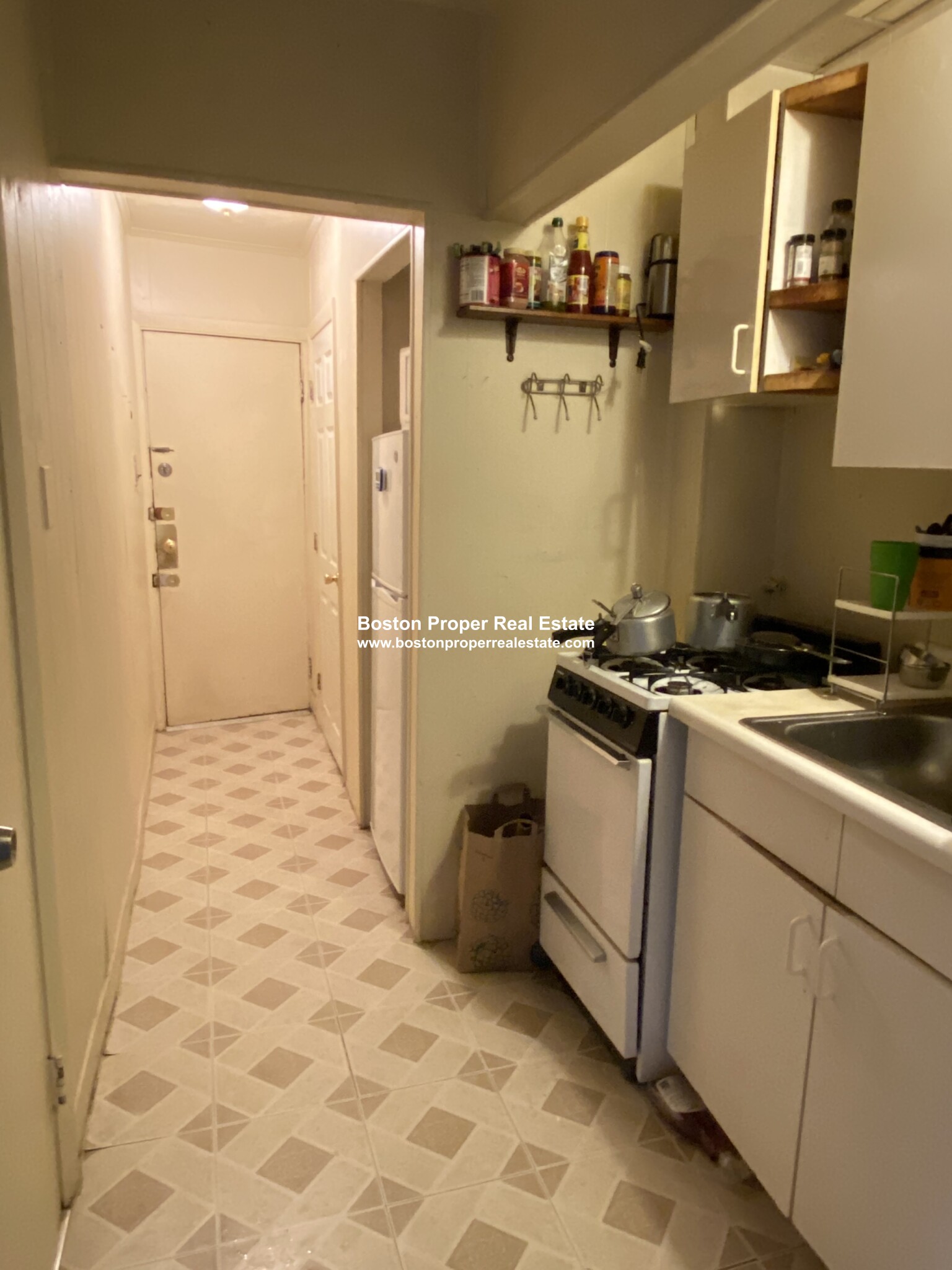 44A Joy St, Beacon Hill