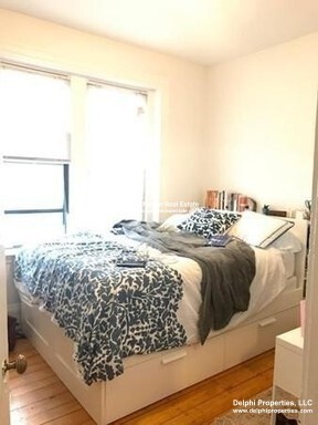 13 Garrison St, Back Bay