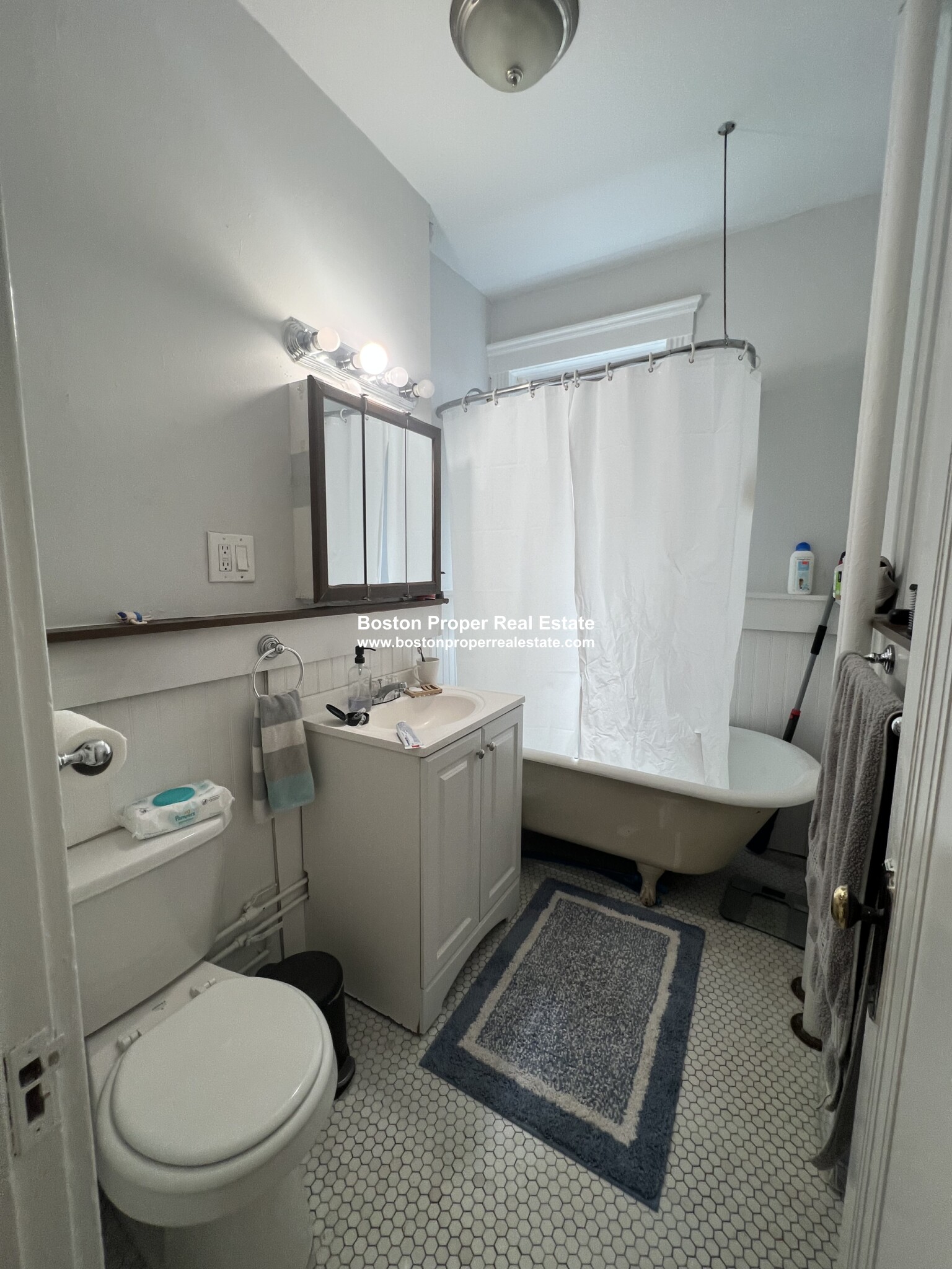 11 Peterborough St, Fenway