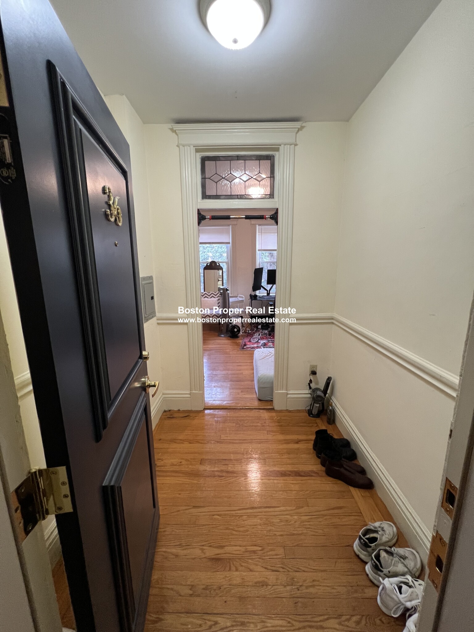 19 Queensberry St, Fenway