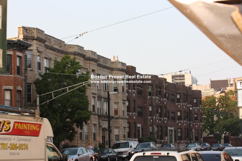 895 Huntington Ave, Mission Hill