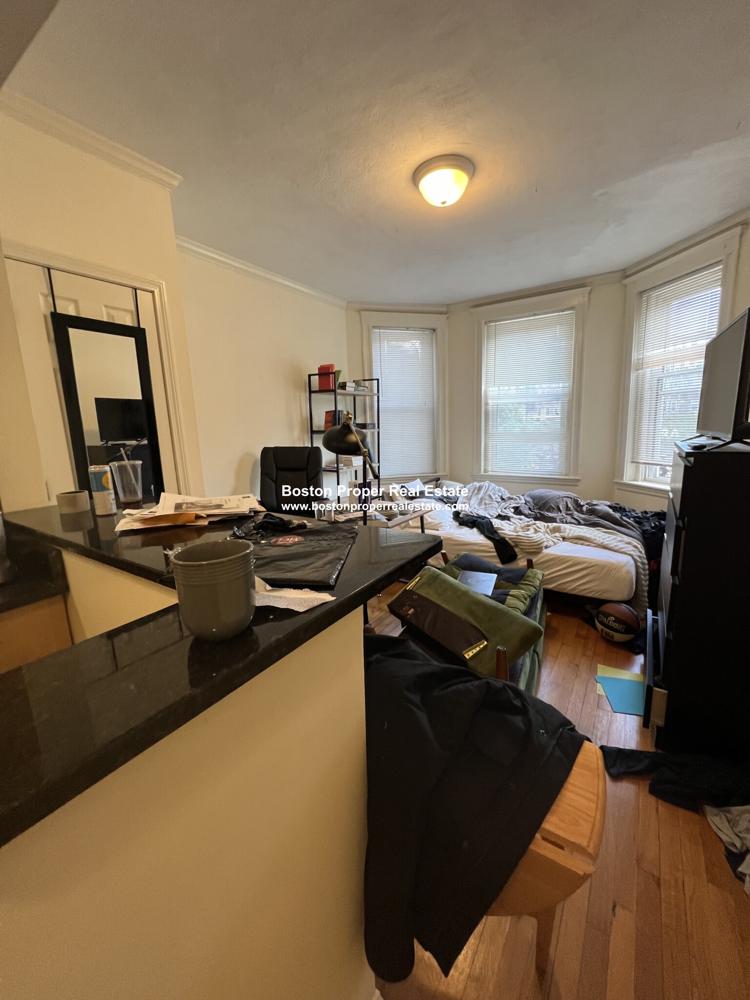 51 Queensberry St, Fenway