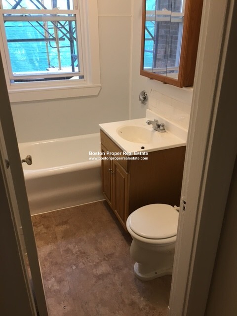 1179 Boylston St, Fenway