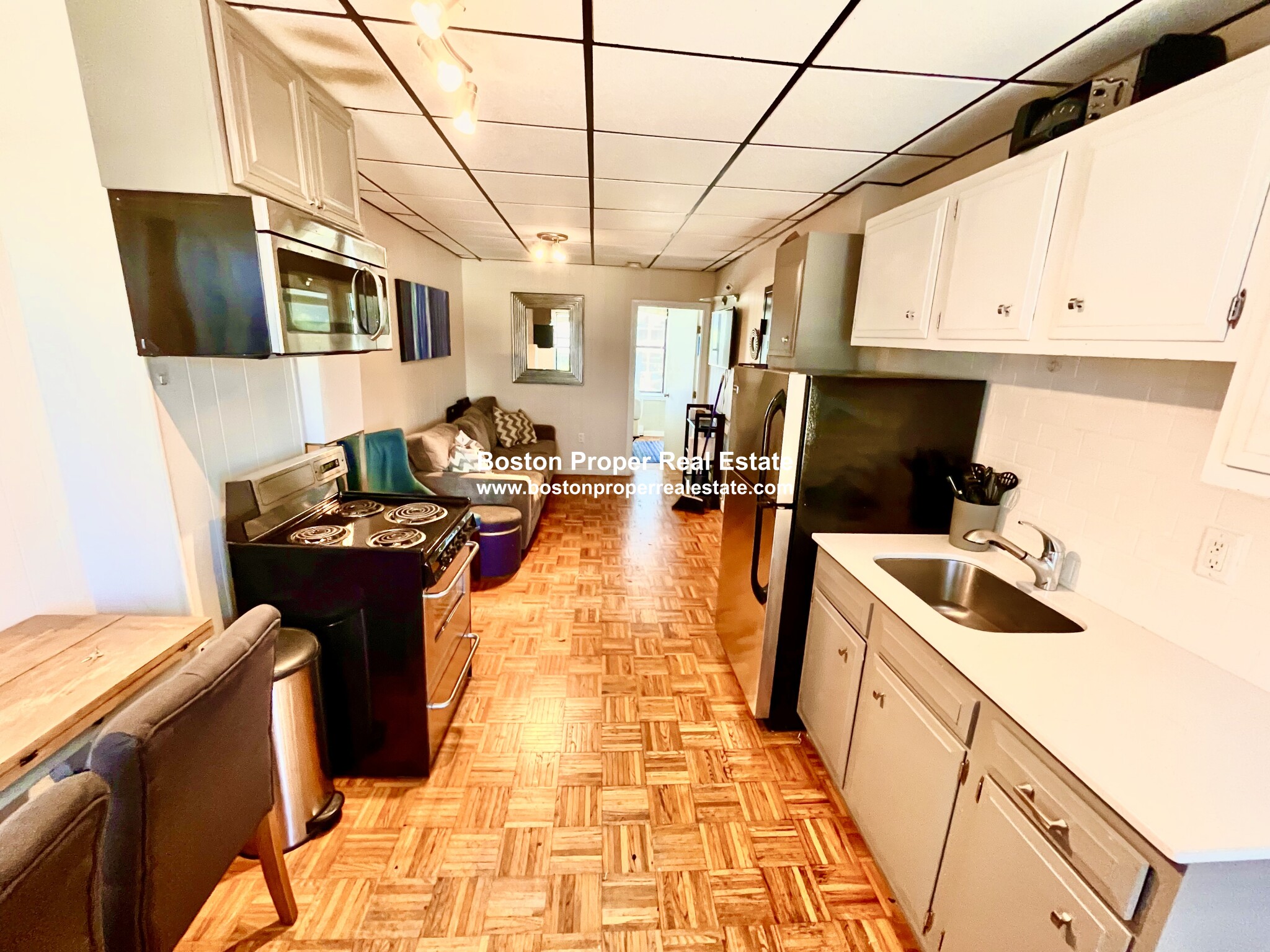 42 Lomasney Way, Beacon Hill