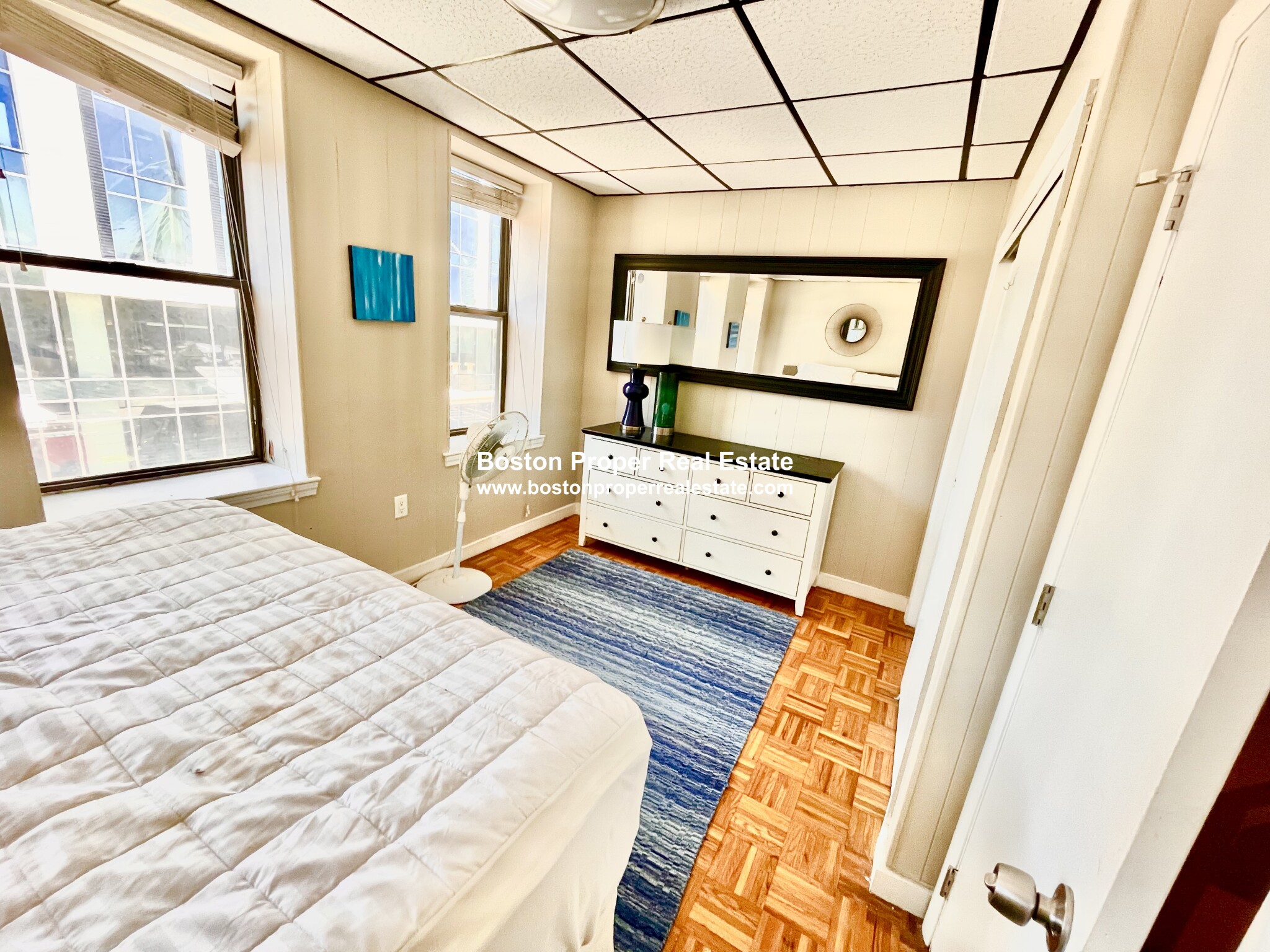 42 Lomasney Way, Beacon Hill