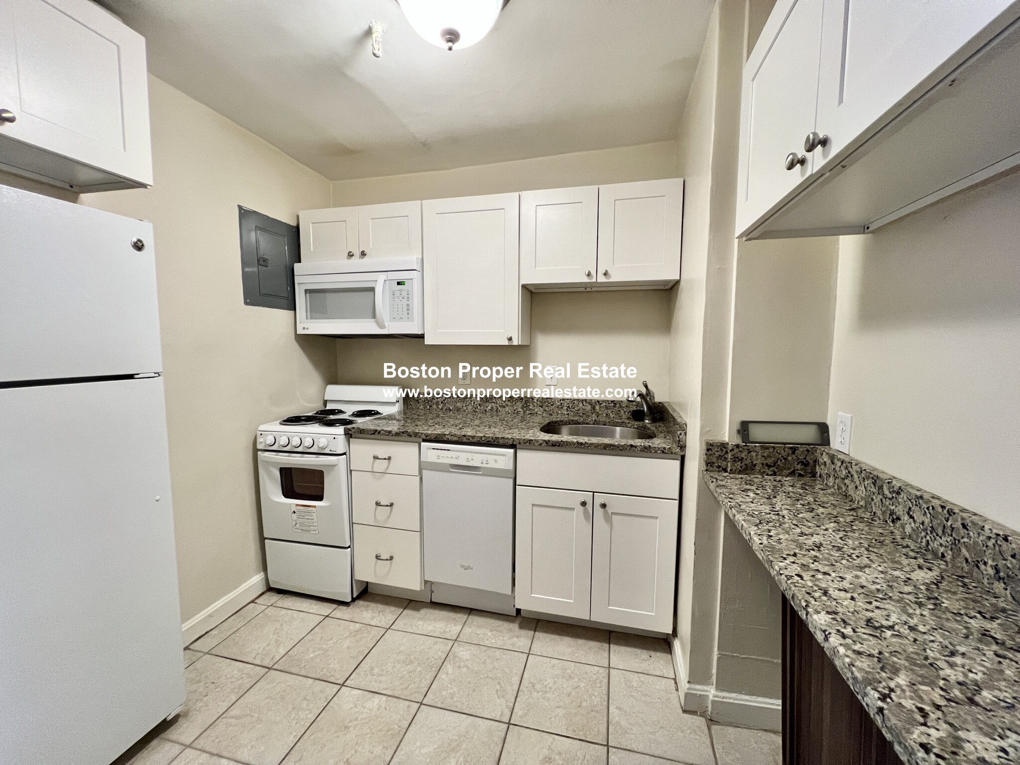 337 Beacon St, Back Bay