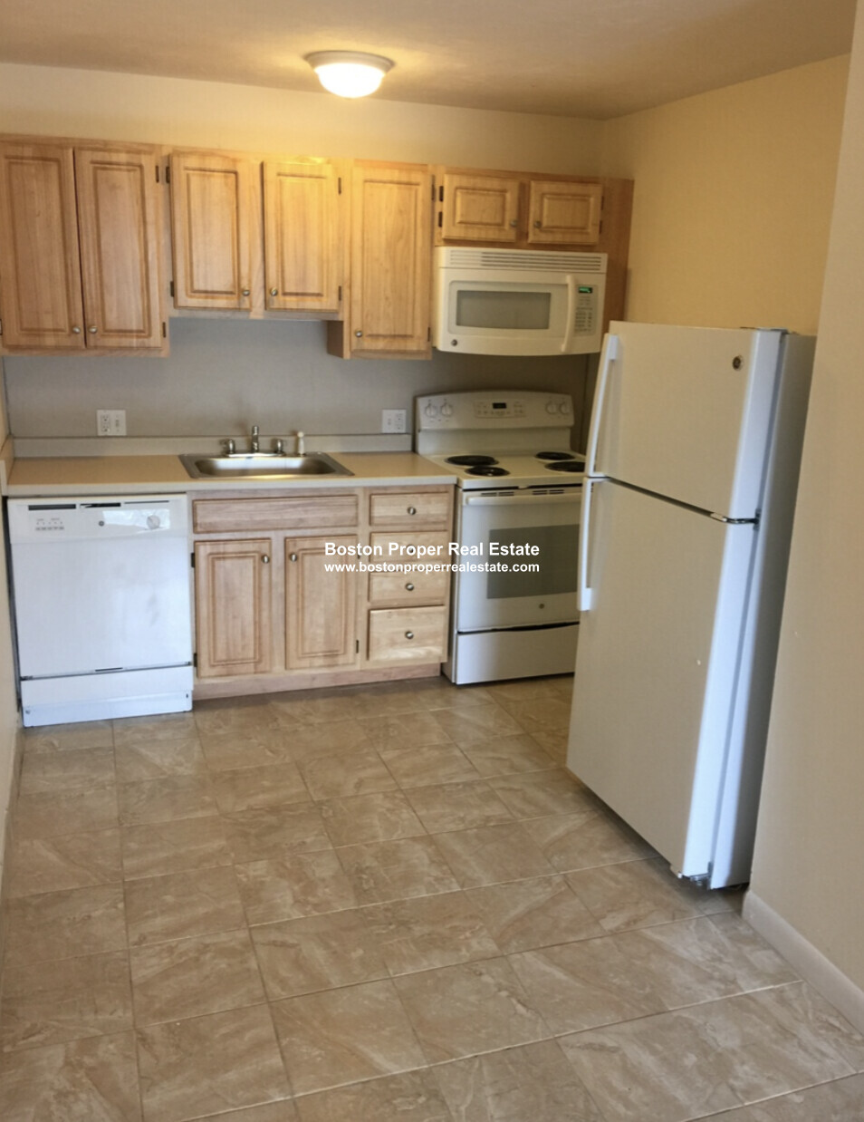 75 Gardner St, Allston