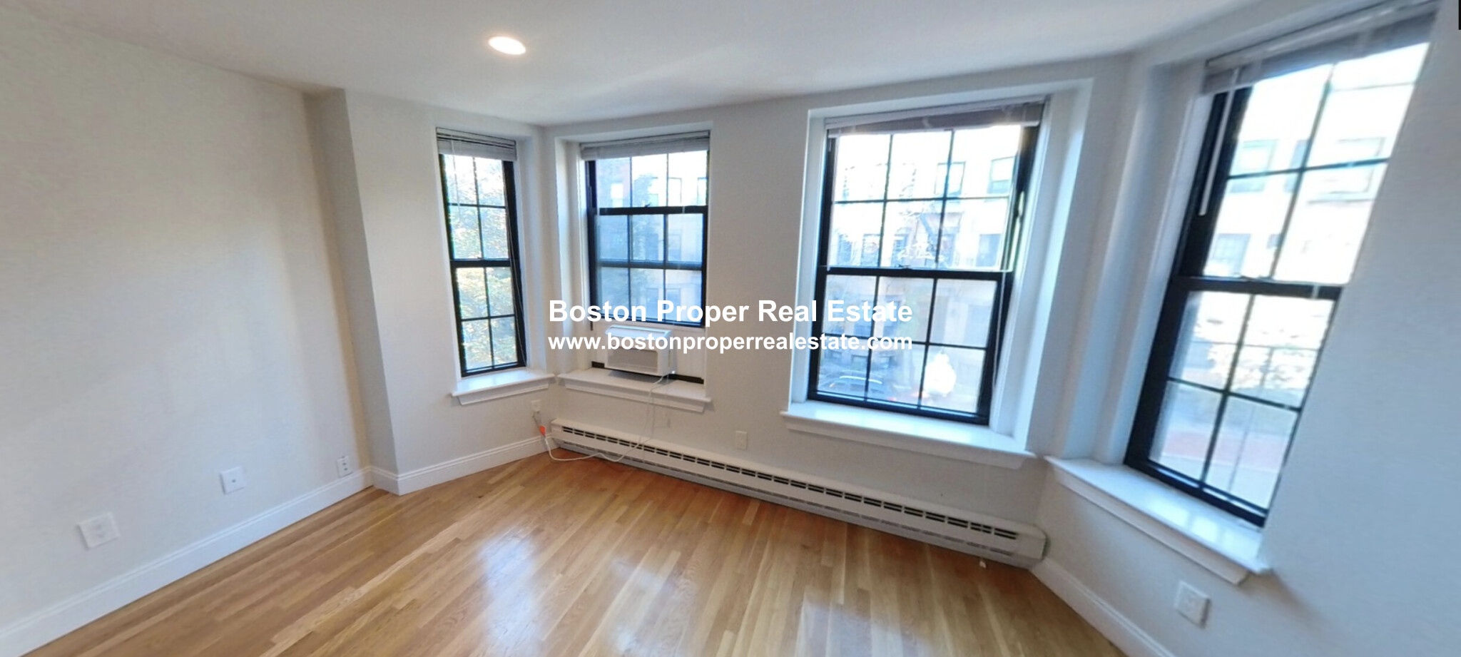 166 Saint Botolph St, Back Bay