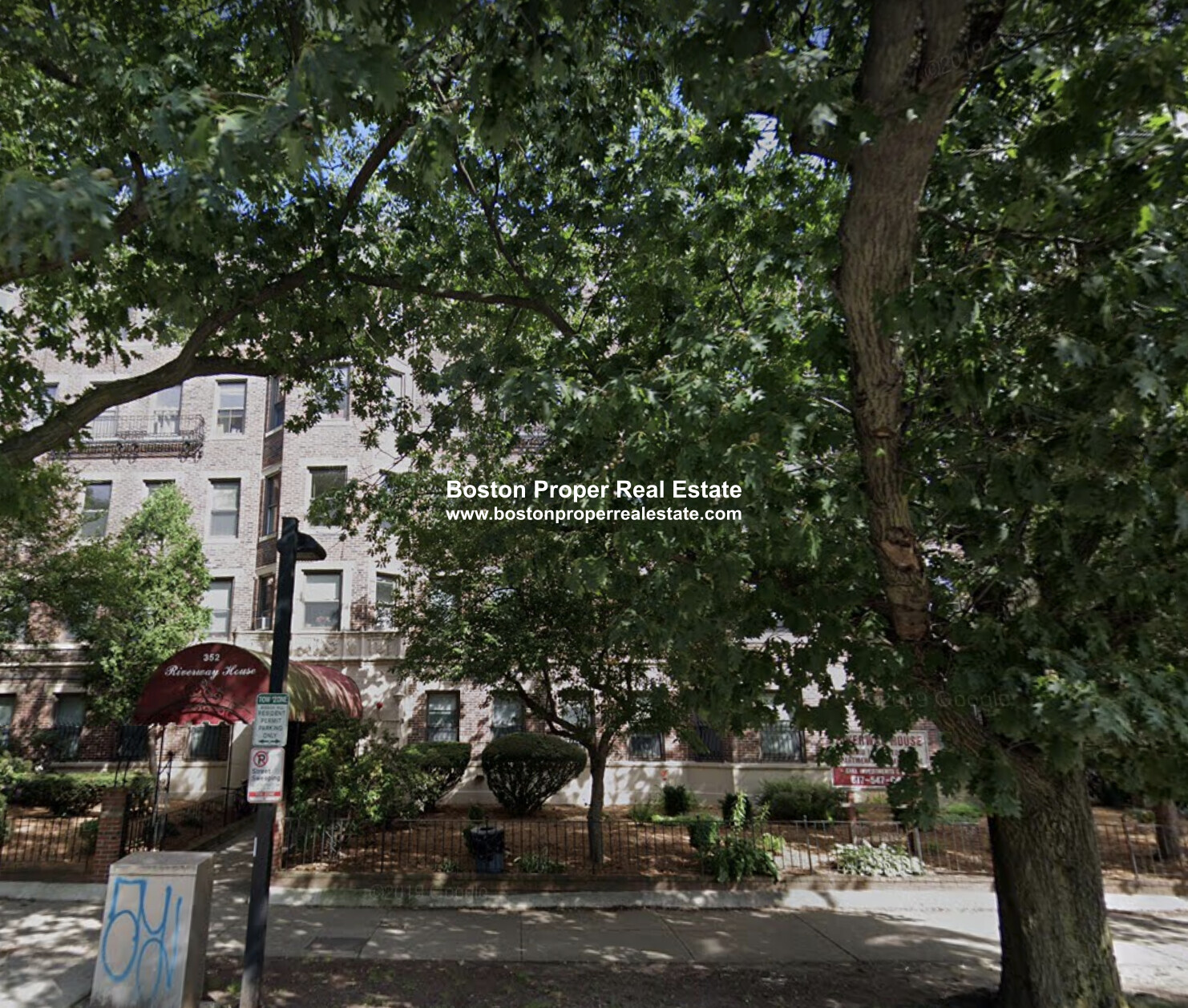 364 Riverway, Fenway