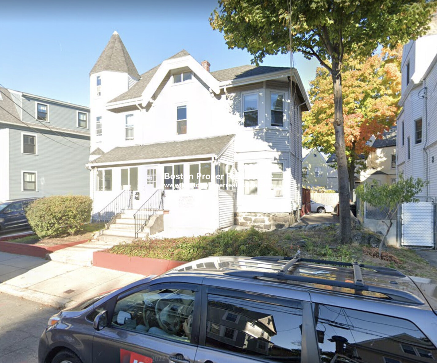 86 Linden St, Allston