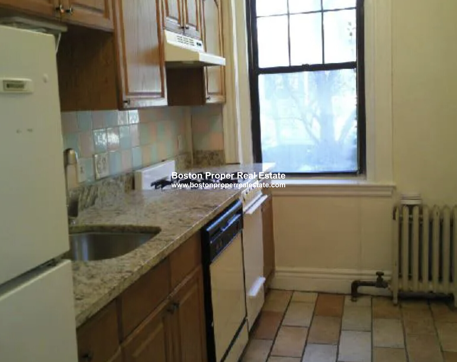 58 Queensberry St, Fenway