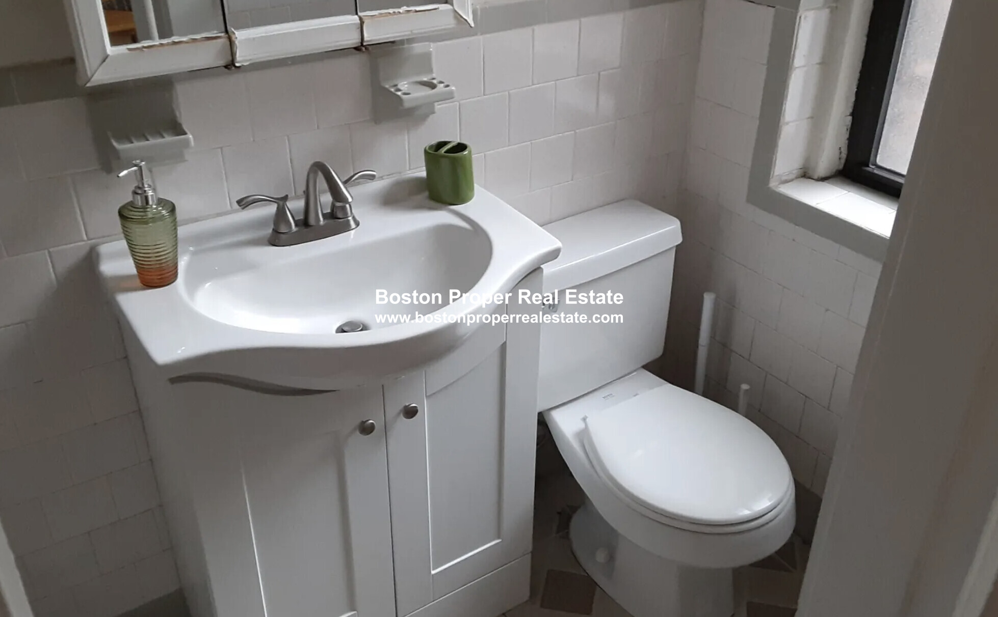 58 Queensberry St, Fenway