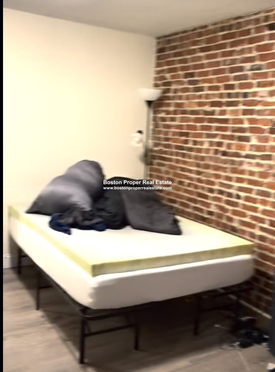 1088 Boylston St, Fenway