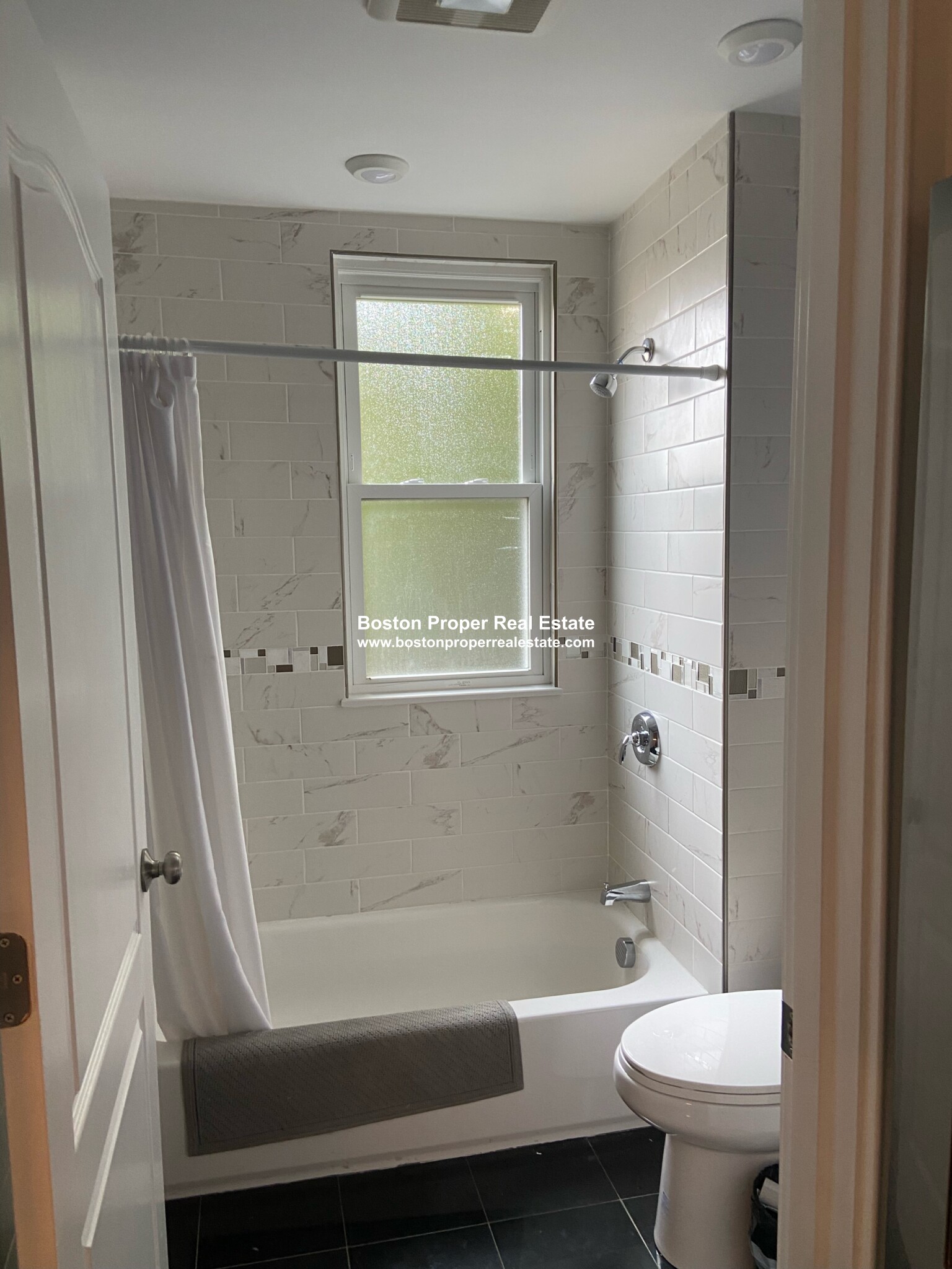 1778 Commonwealth Ave, Brighton