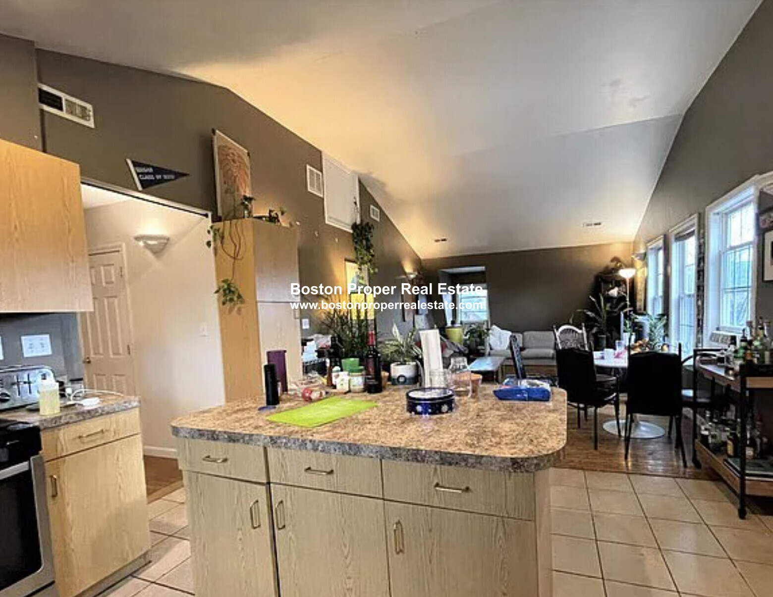 15 Farrington Ave, Allston