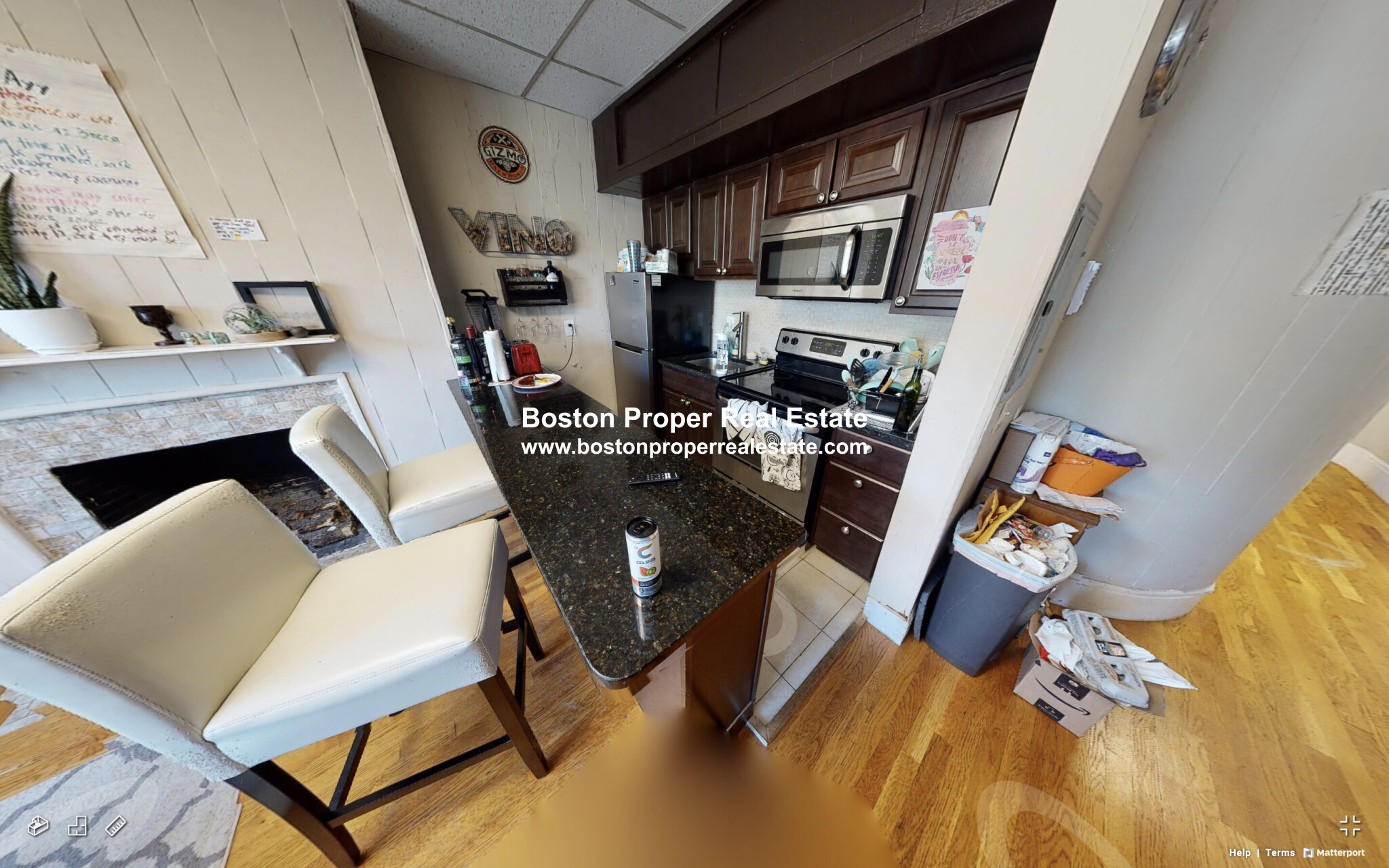 17 Aberdeen St, Fenway