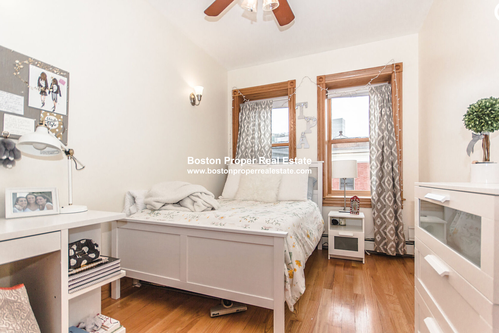 60 Phillips, Beacon Hill