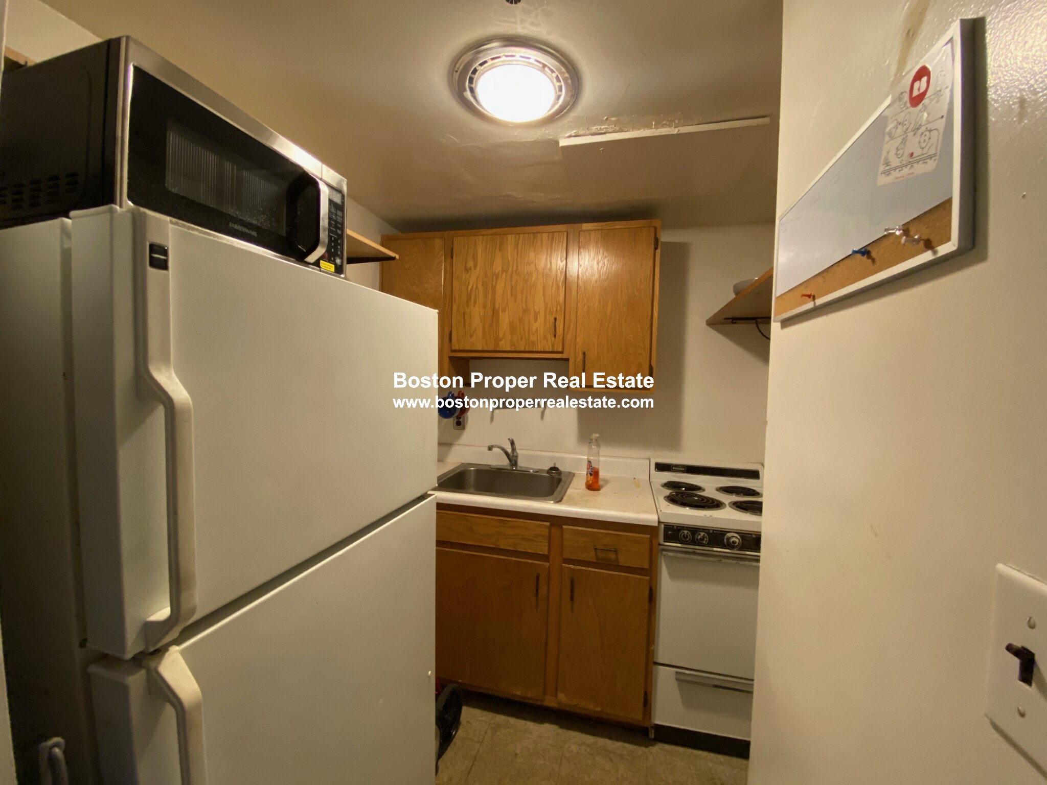 289 Newbury St, Back Bay