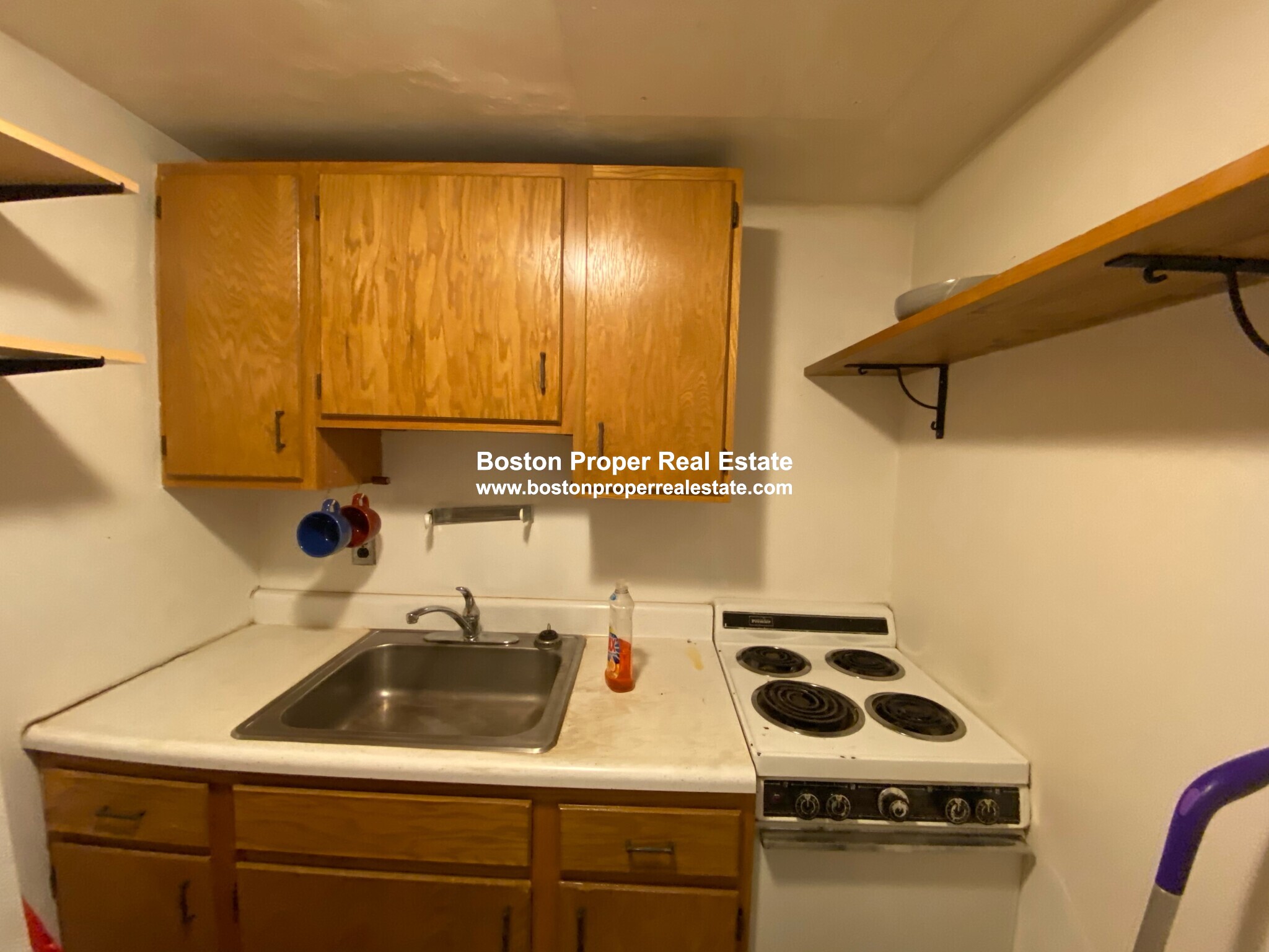 289 Newbury St, Back Bay