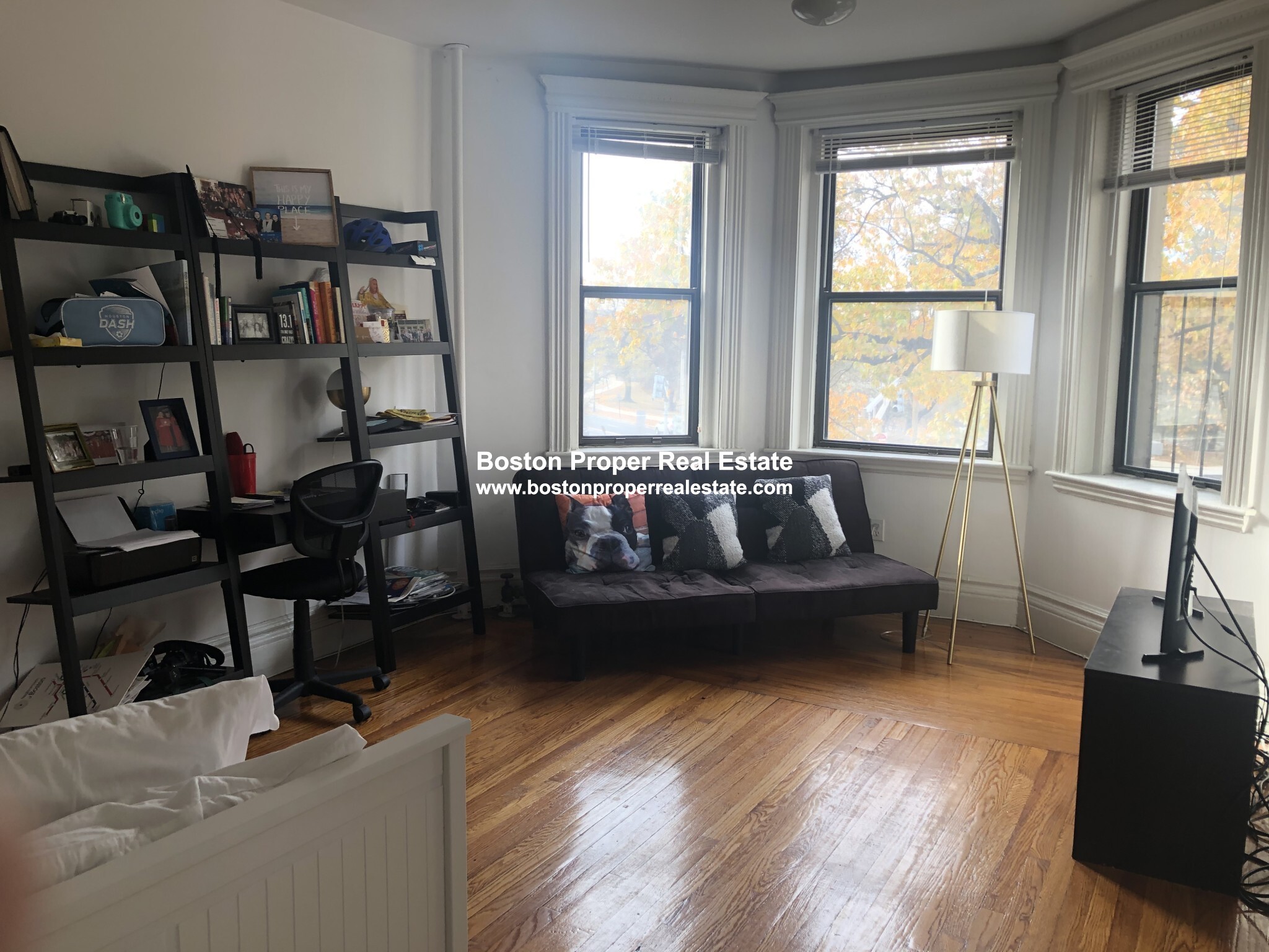 64 Charlesgate E, Fenway