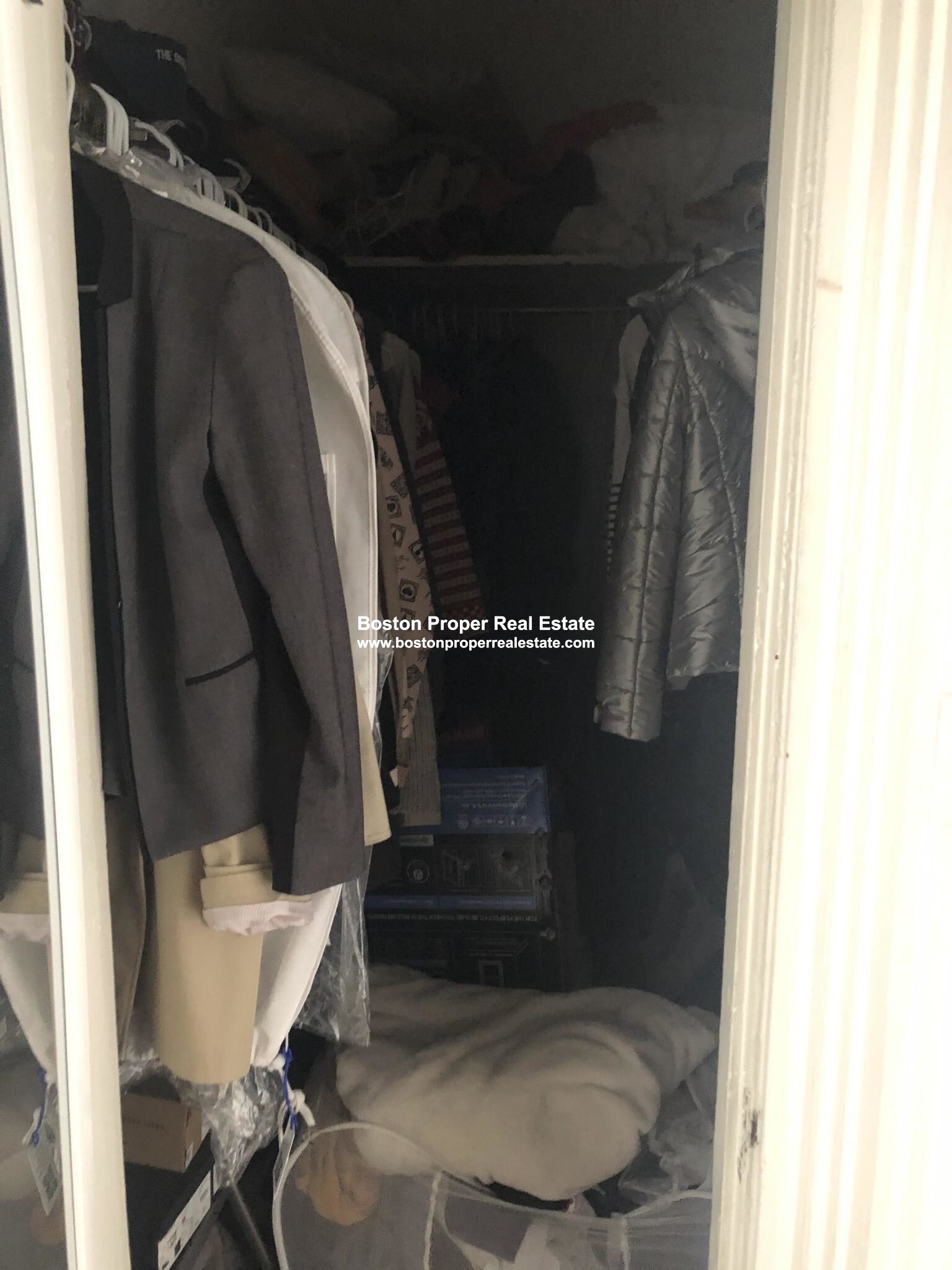 64 Charlesgate E, Fenway