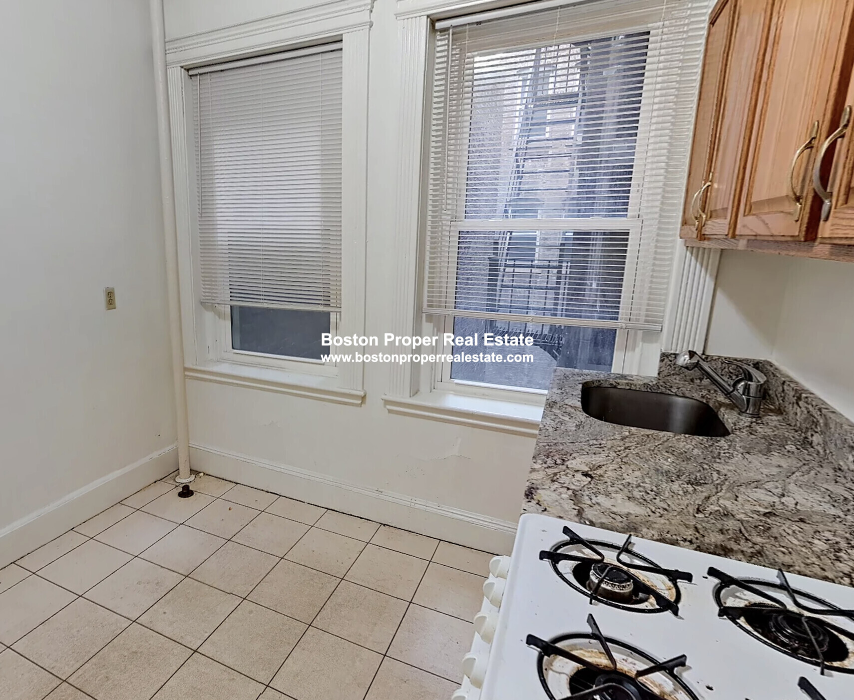 24 Westland Ave, Fenway