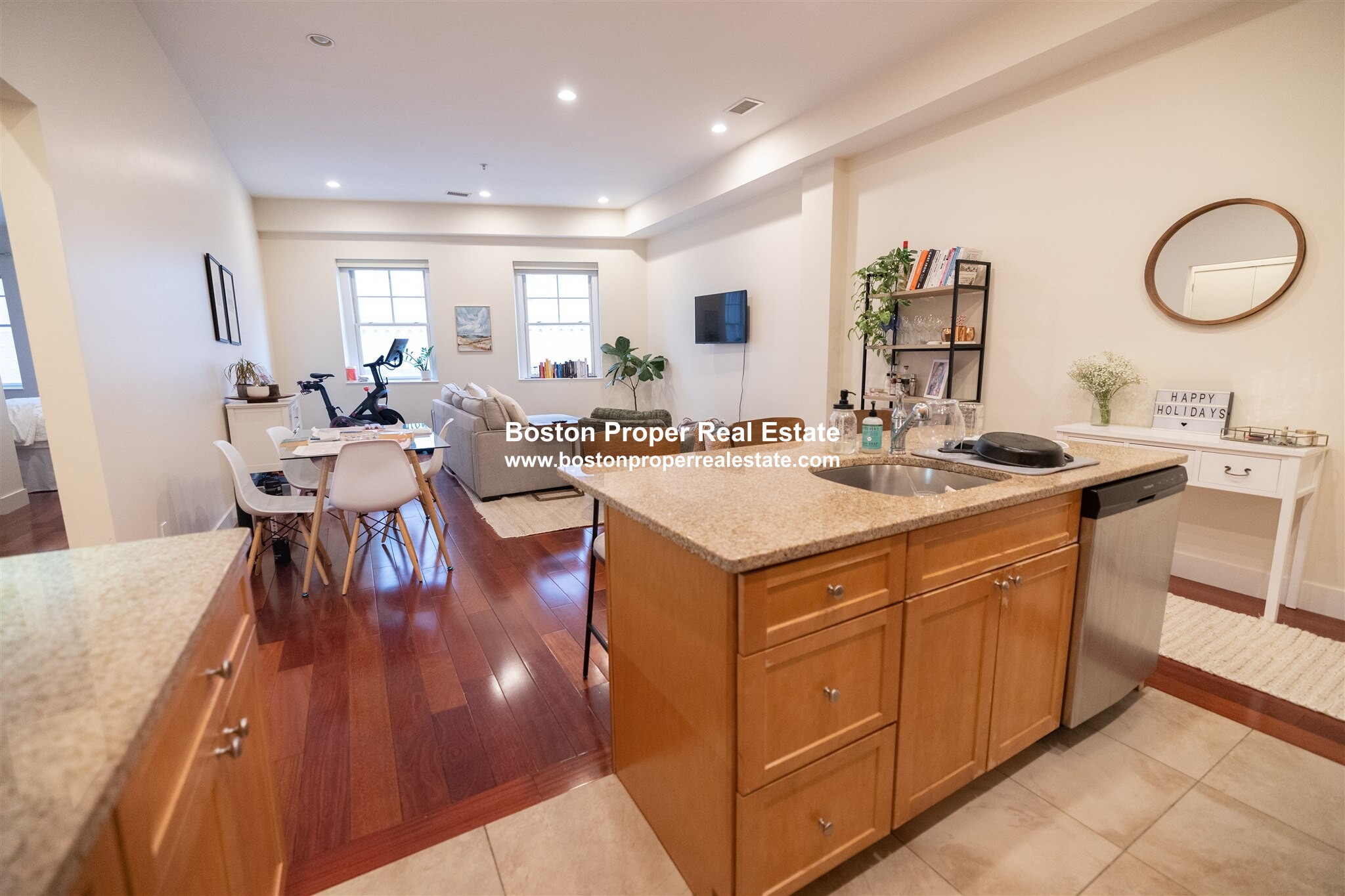 520 Harrison Ave, South End