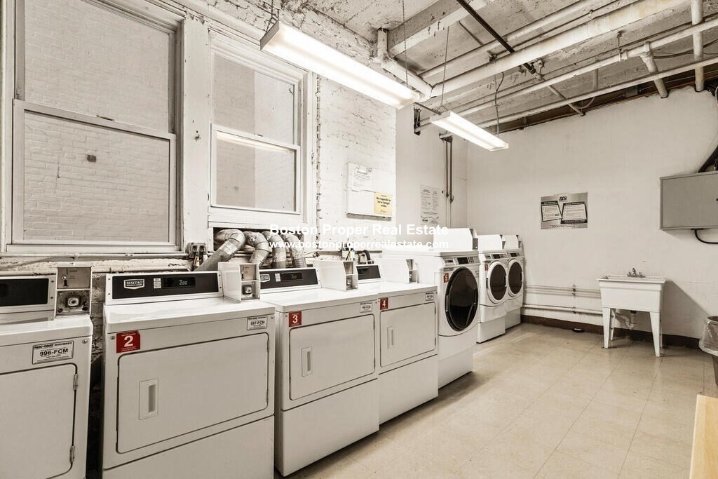 56 Charlesgate E, Fenway