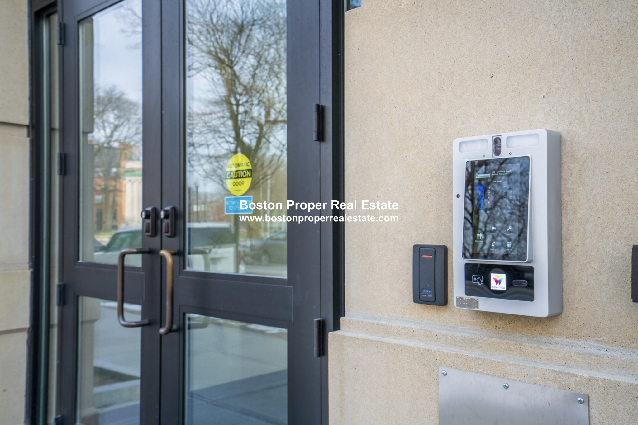 100 Hemenway St, Fenway