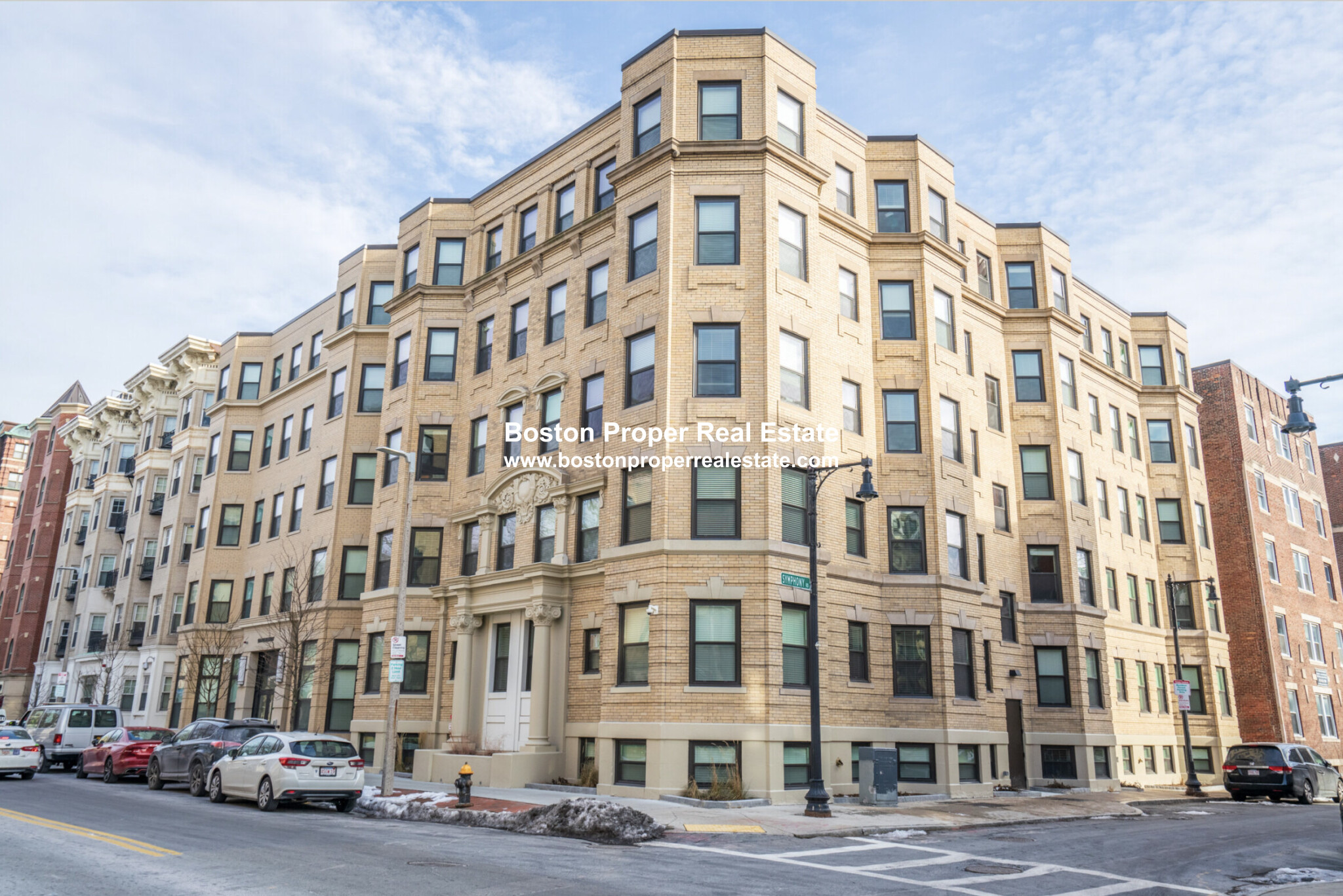 100 Hemenway St, Fenway