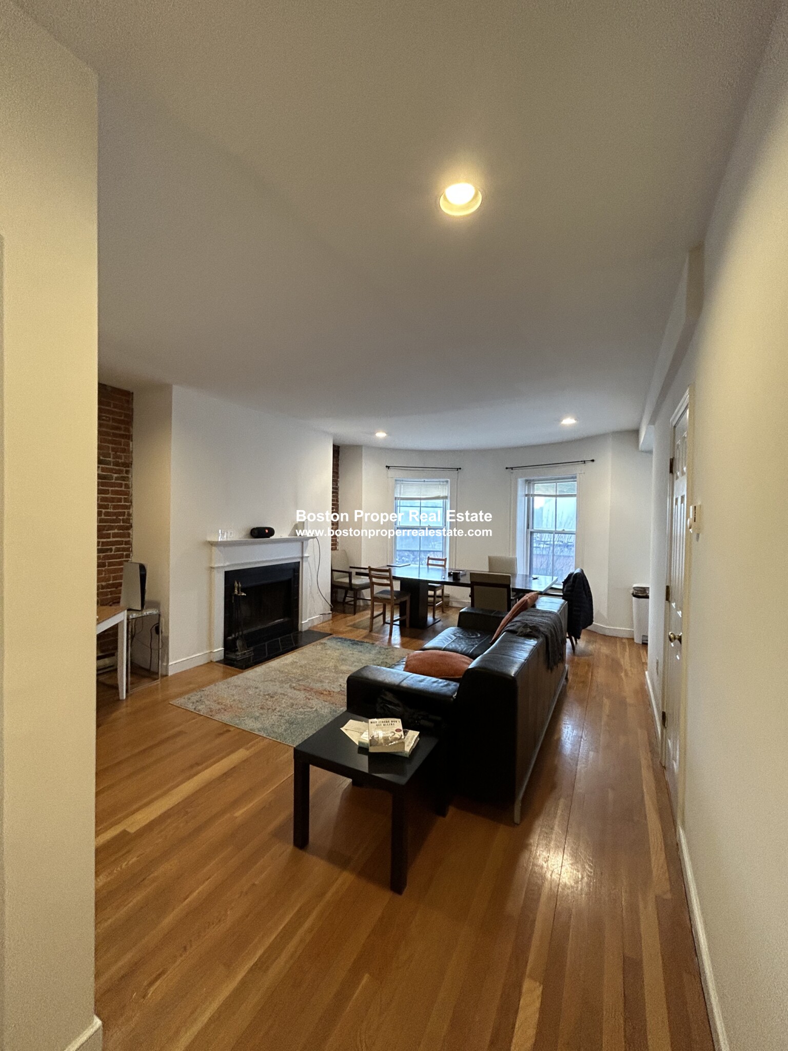 1742 Washington St, South End