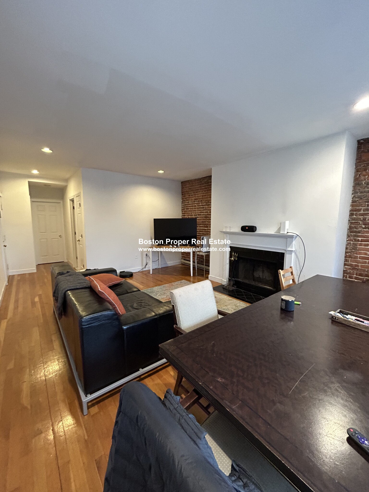 1742 Washington St, South End