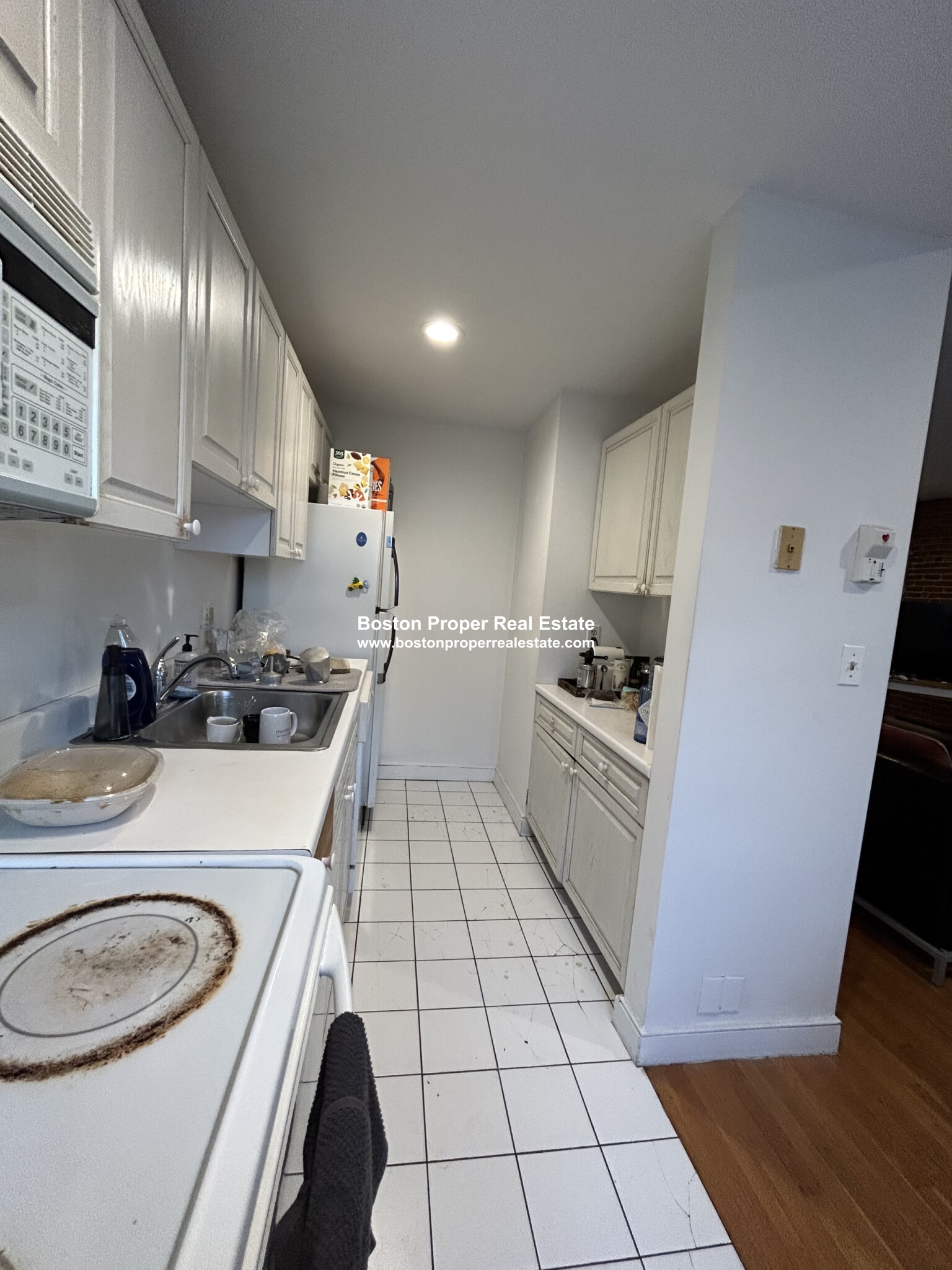 1742 Washington St, South End