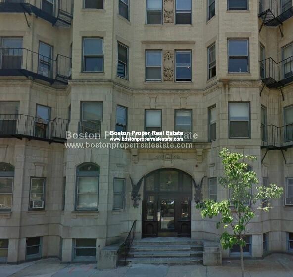 46 Westland Ave, Fenway