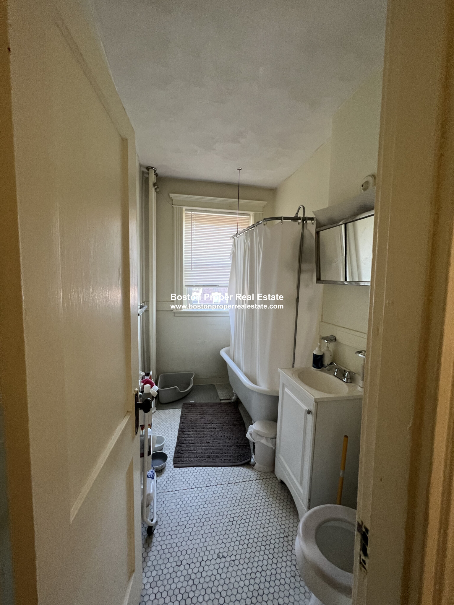 112 Jersey St, Fenway