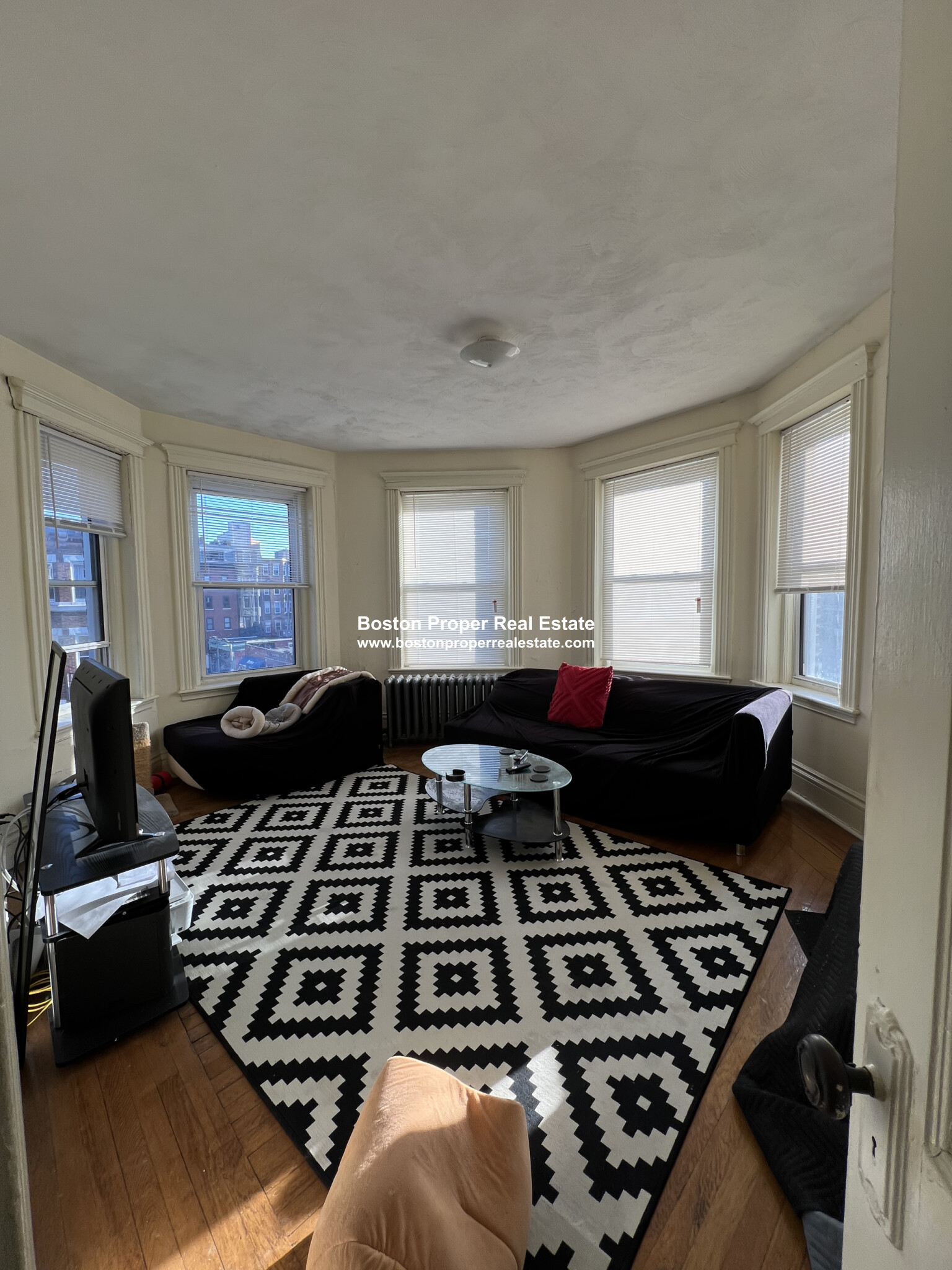 112 Jersey St, Fenway