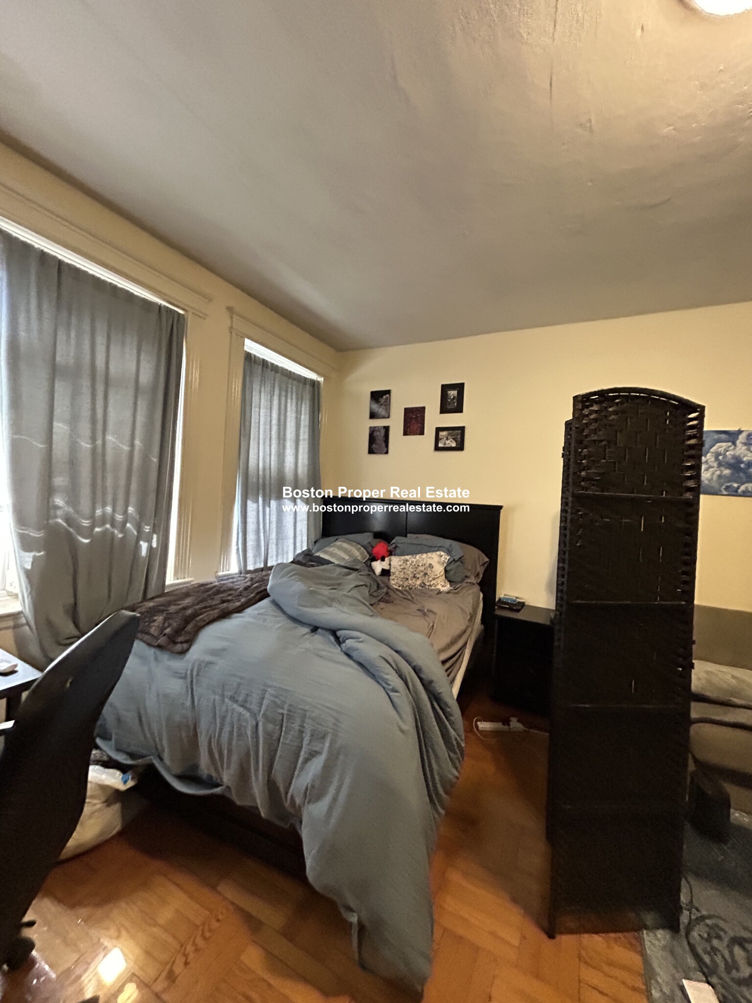 16 Queensberry St, Fenway