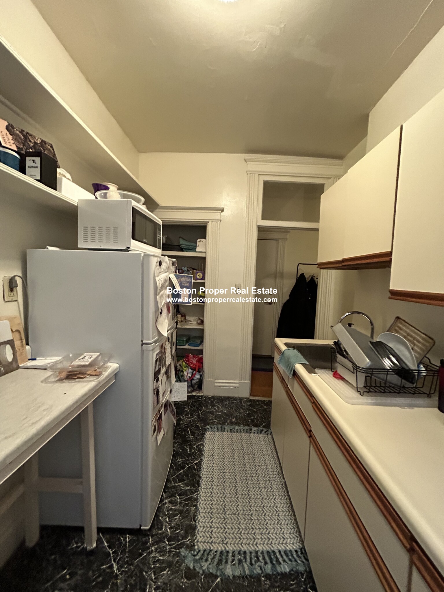 16 Queensberry St, Fenway