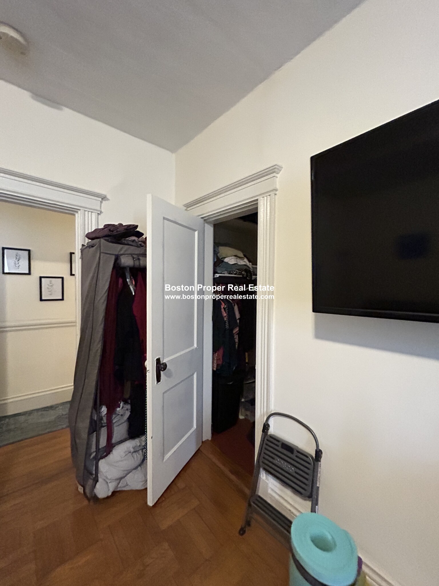 16 Queensberry St, Fenway